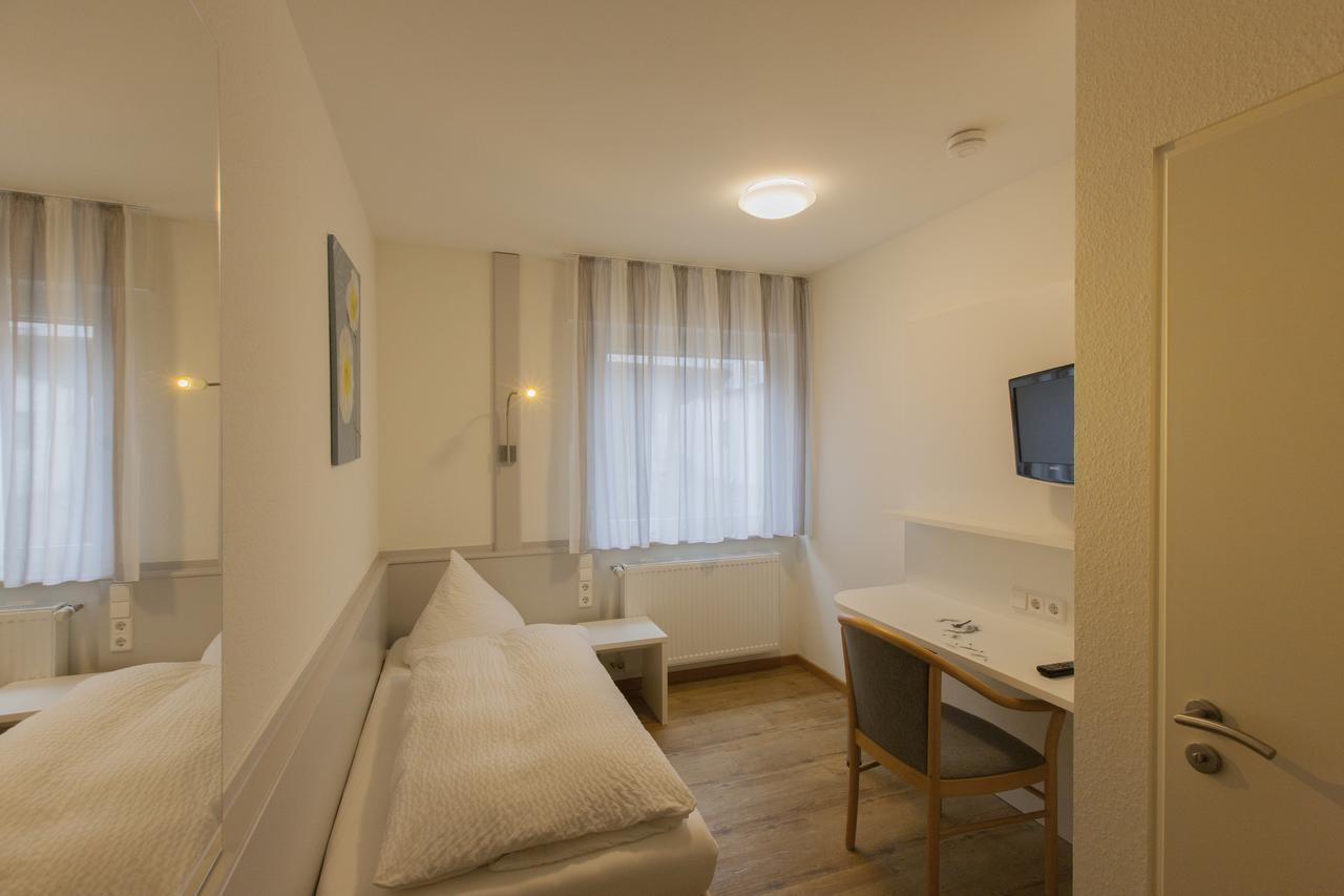 Loewen Hotel & Restaurant Wendlingen am Neckar Extérieur photo